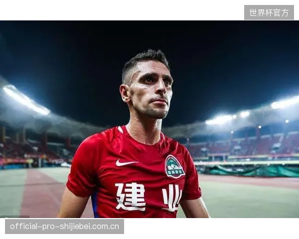 中超进入为期20余天的间歇期，各队将进行战术调整与阵容补强。